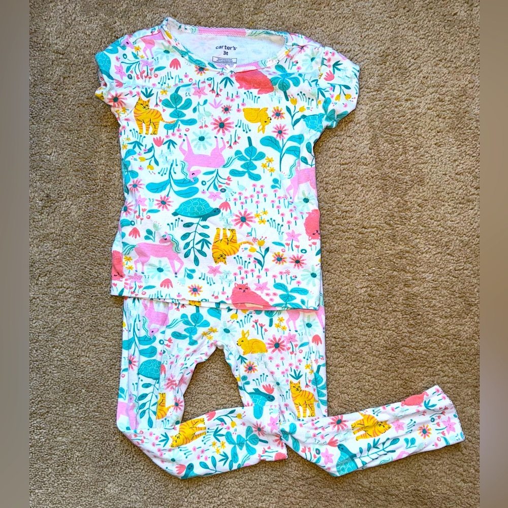 Carter’s toddler pajamas